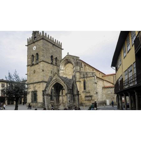 Braga and Guimarães - 12 hours
